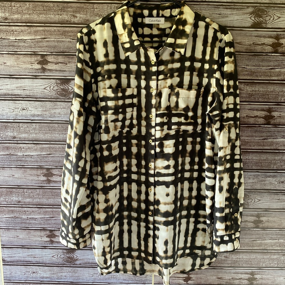 Calvin Klein Women's Long-Sleeved Button-Down Blouse Size L Logo Tab Sleeves‎